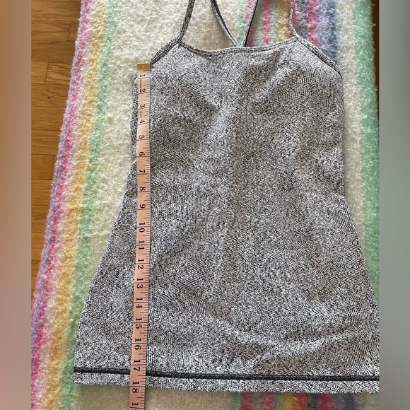 Lululemon Tank - Picture 3 of 7